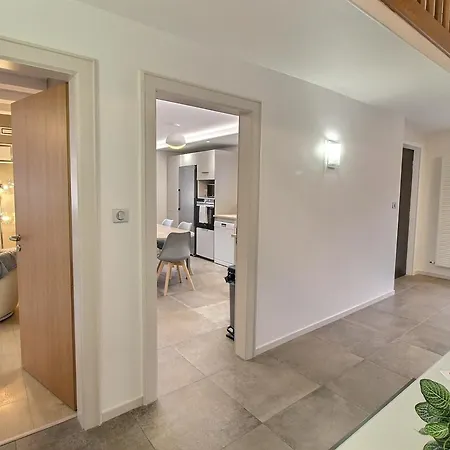 Prázdninový dům Maison Spacieuse A Colmar, 5 Chambres, Terrasse, Wifi, Parking Gratuit - Fr-1-722-12 *