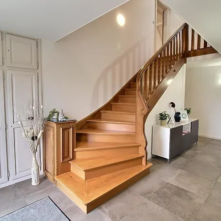 Maison Spacieuse à Colmar, 5 Chambres, Terrasse, Wifi, Parking Gratuit - Fr-1-722-12